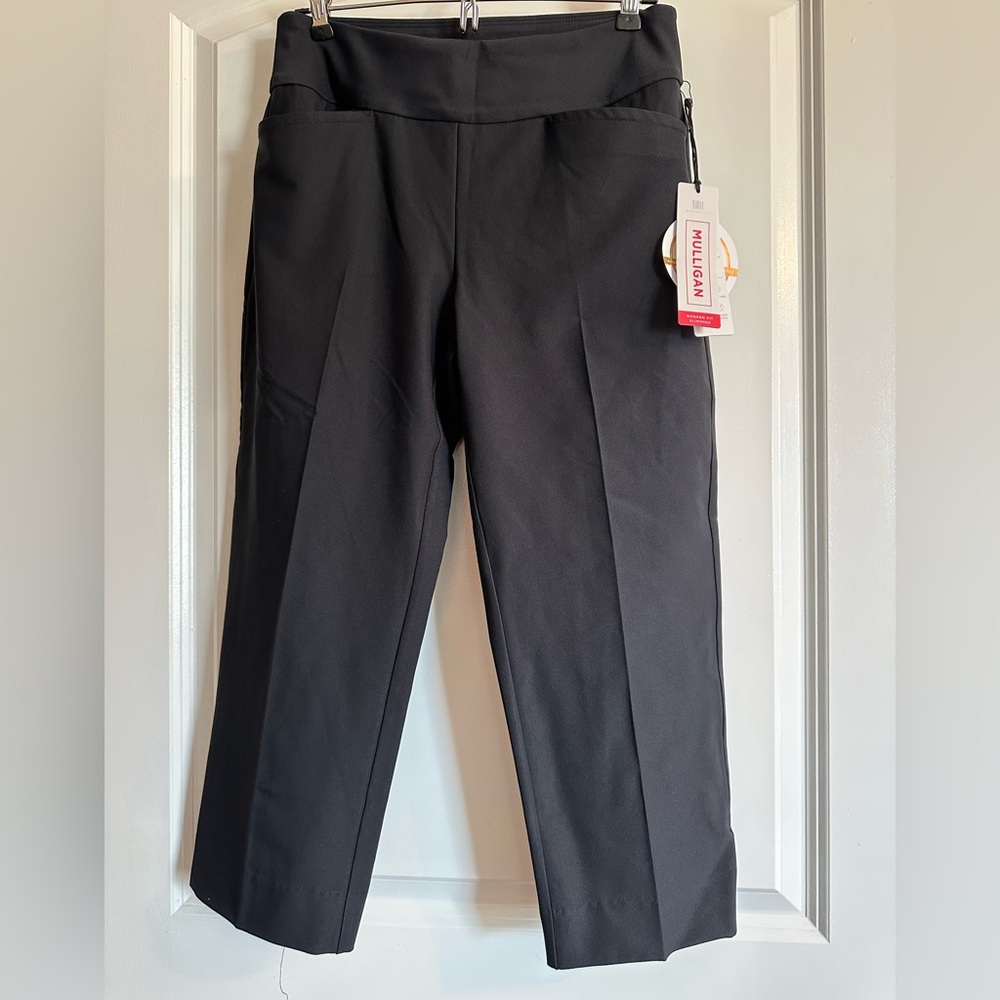 Tail Women’s Mulligan Capri ~ Onyx